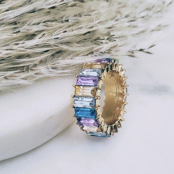 Jewelry - Multi Color Crystal Statement Ring